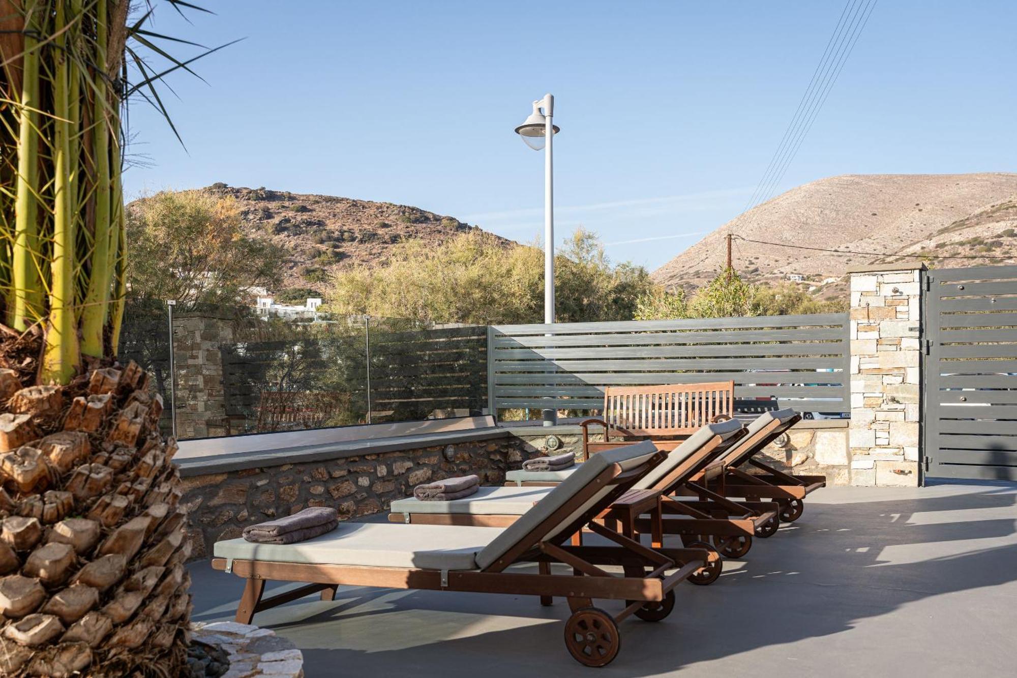 Aniv Villa By The Sea Kini Exterior foto